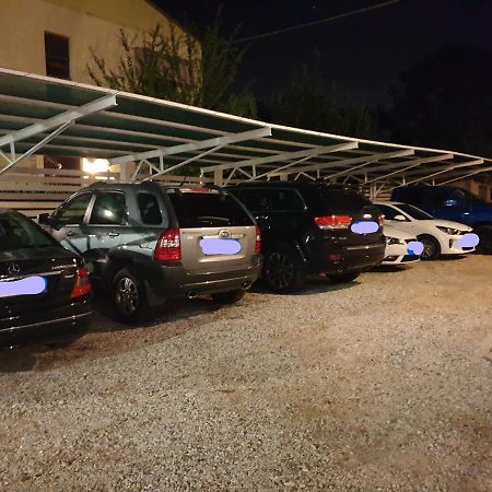 Hotel La Favorita بسكييرا ديل غاردا المظهر الخارجي الصورة