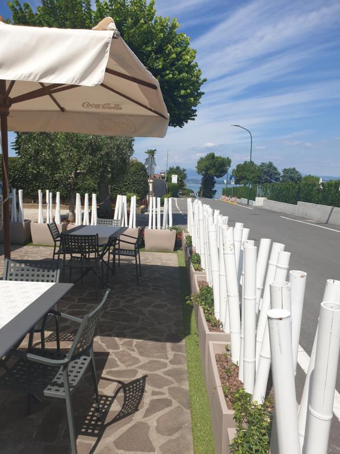 Hotel La Favorita بسكييرا ديل غاردا المظهر الخارجي الصورة