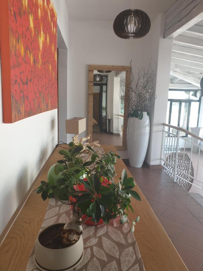 Hotel La Favorita بسكييرا ديل غاردا المظهر الخارجي الصورة